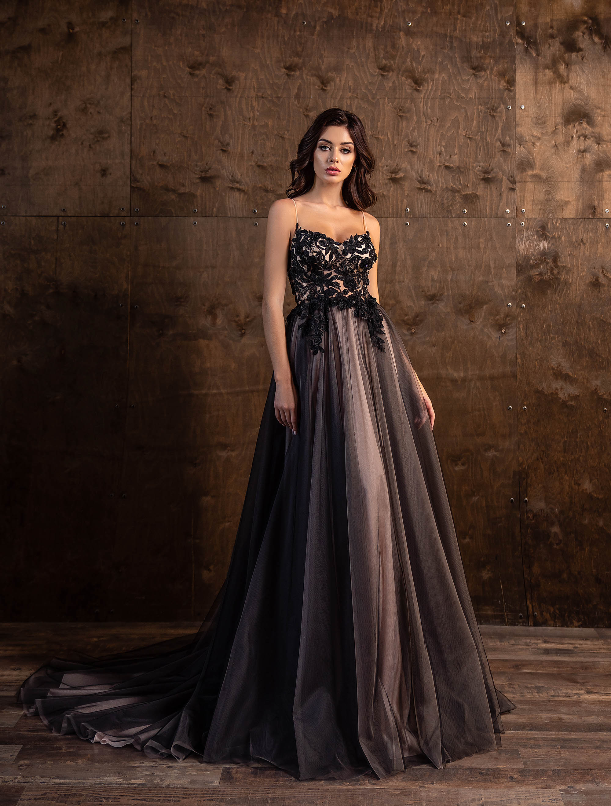 EVENING DRESSES V207