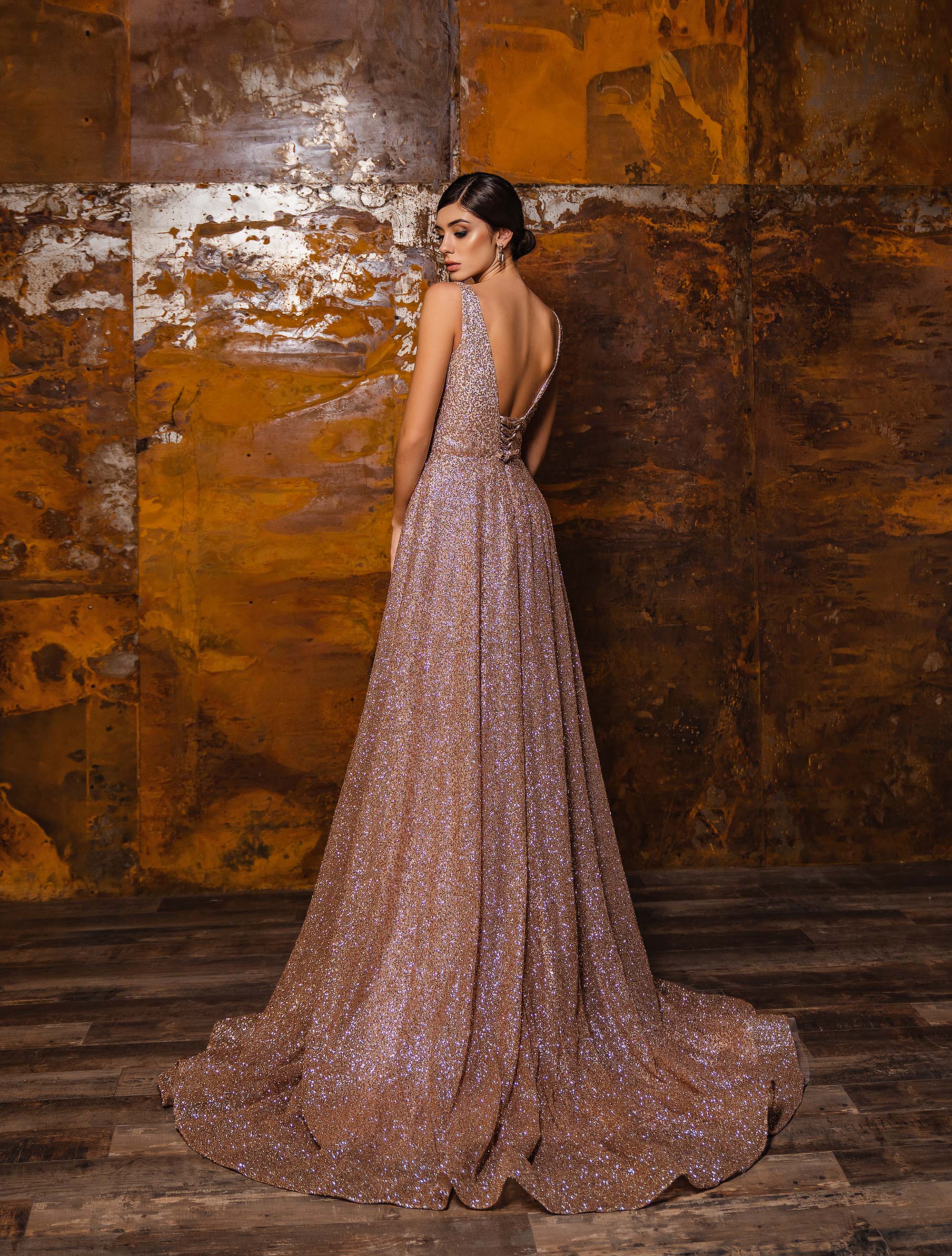 EVENING DRESSES V209