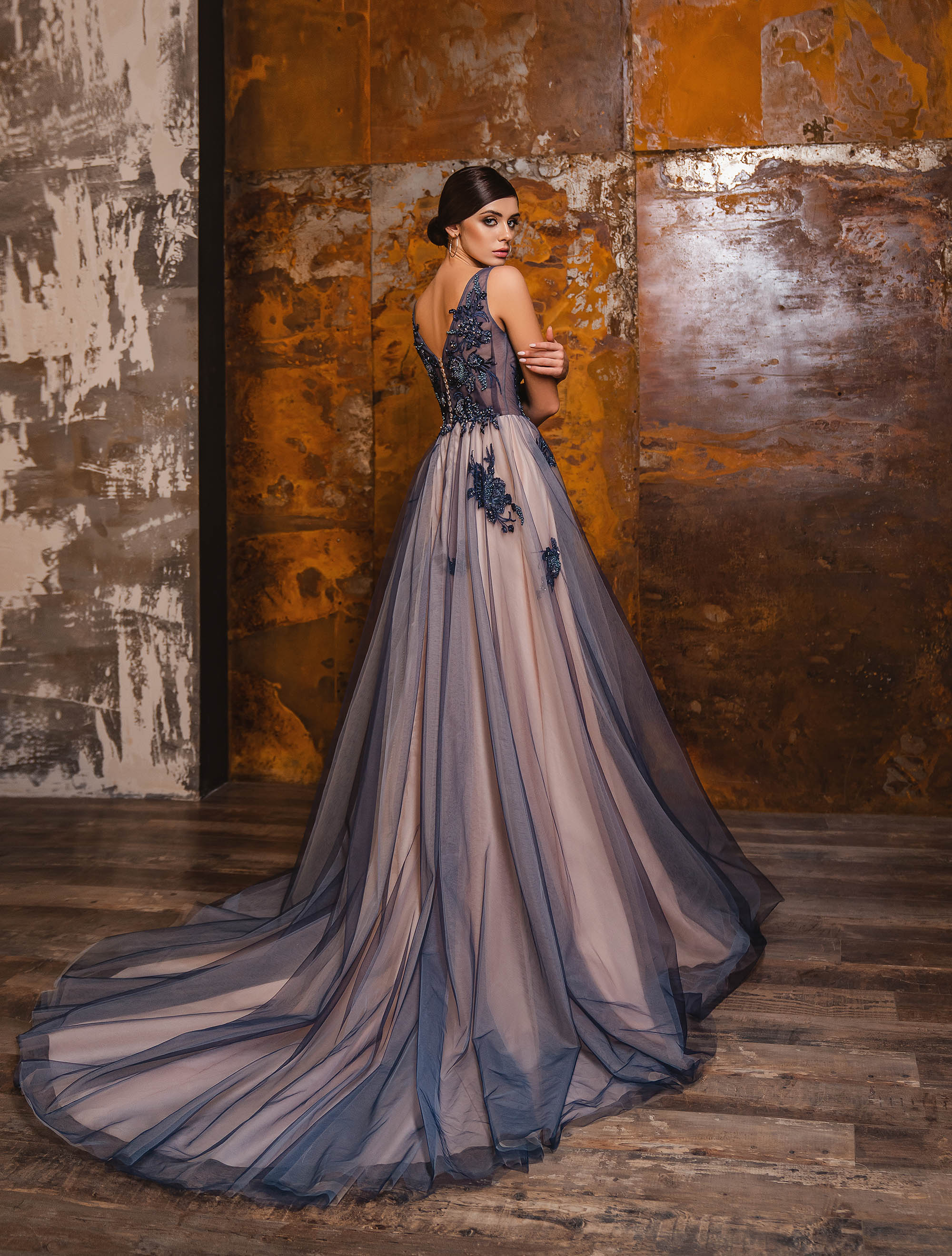 EVENING DRESSES V212