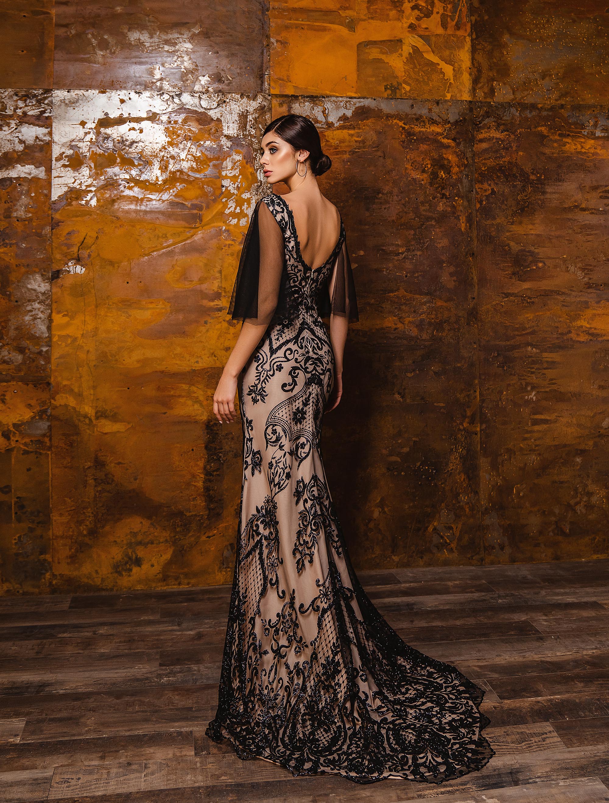 EVENING DRESSES V222