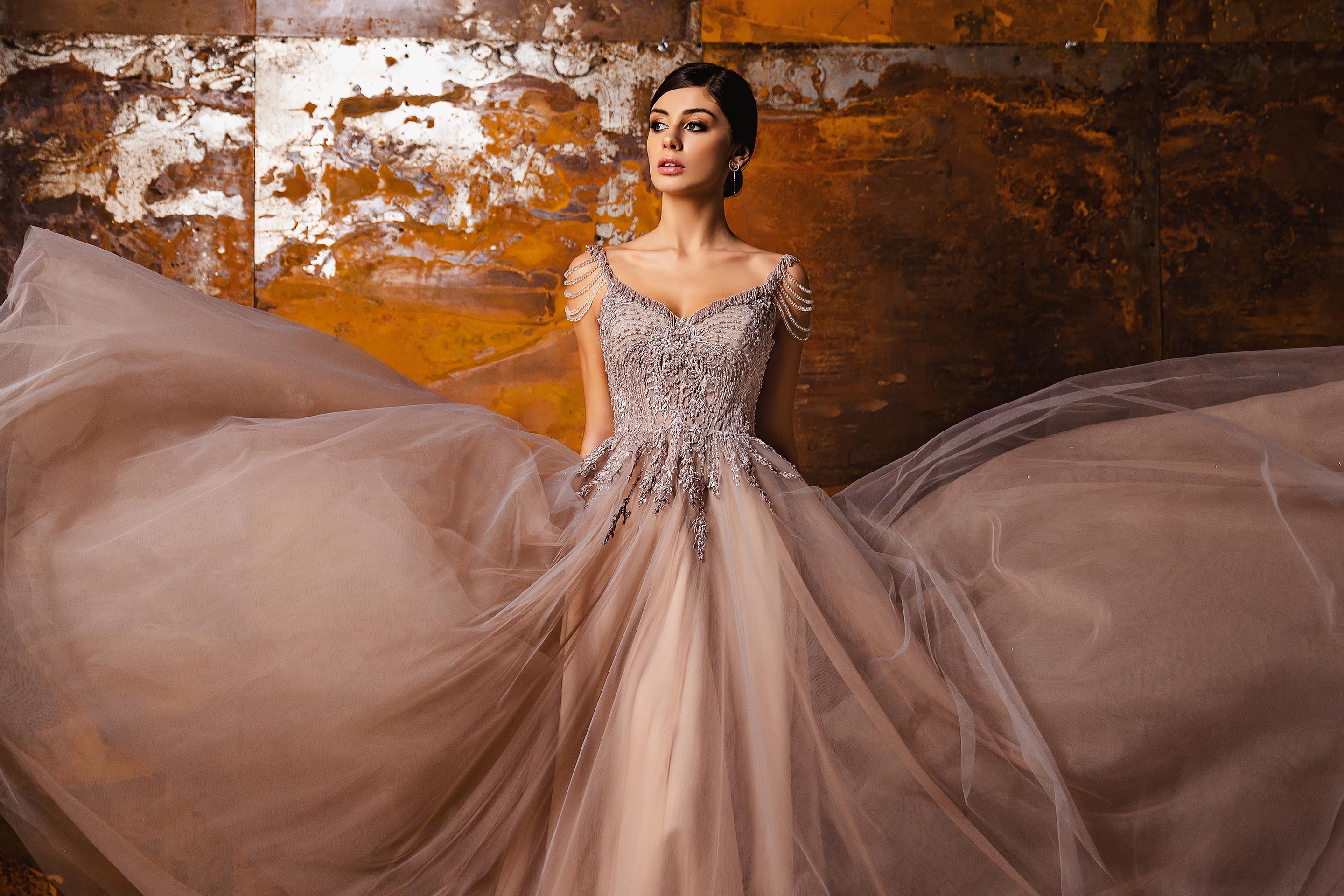 EVENING DRESSES V224