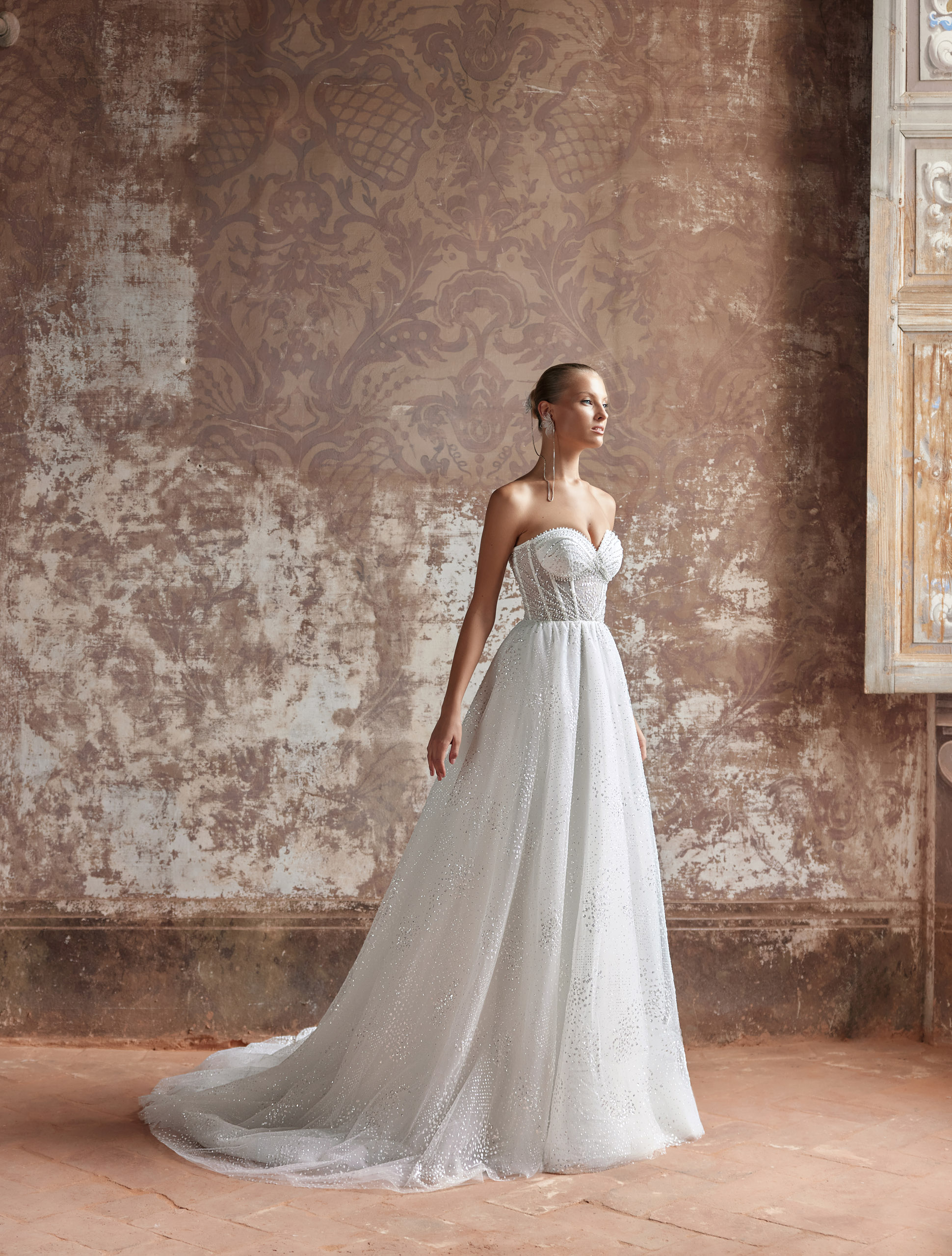 Wedding dress IVJ2024-067