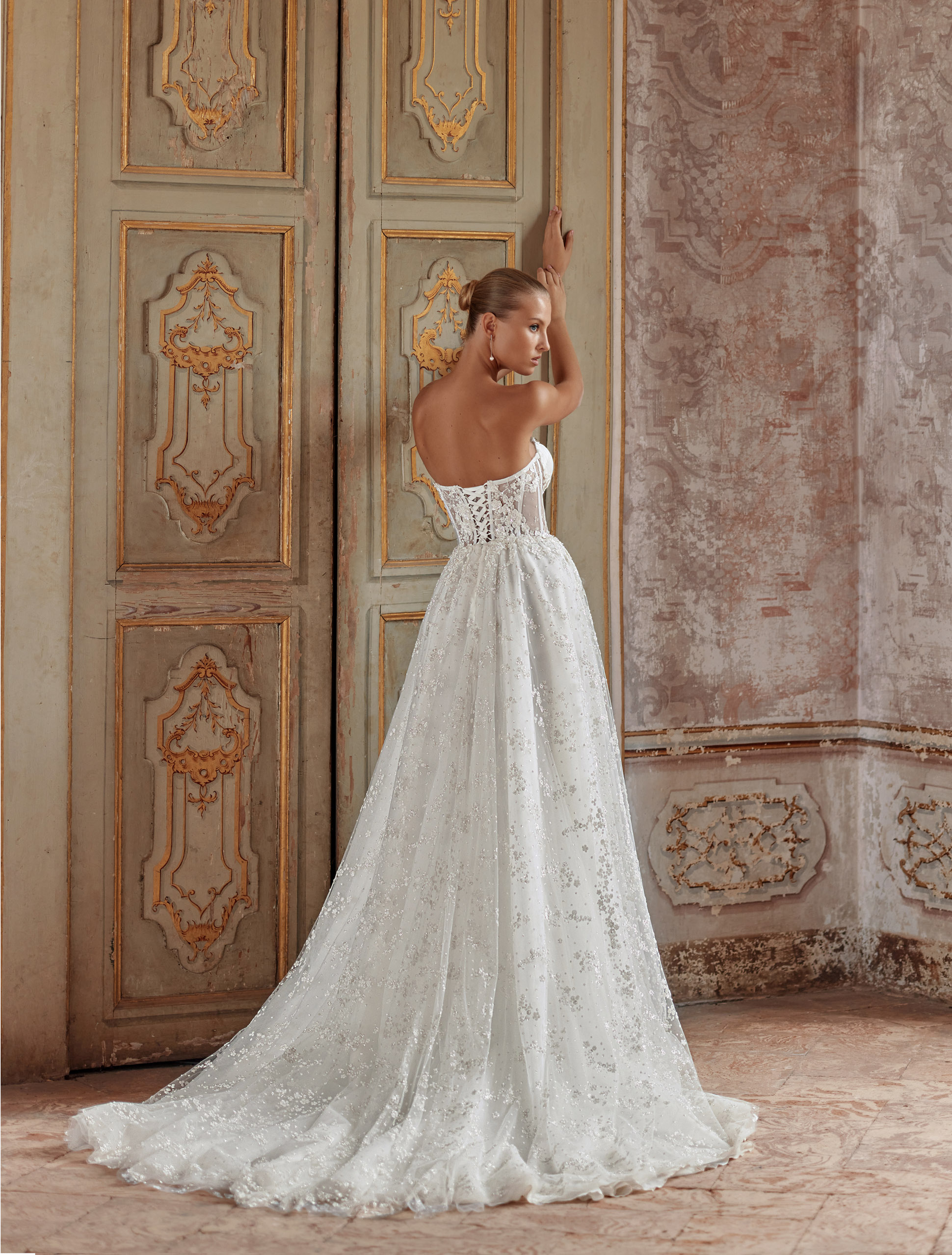 Wedding dress IVJ2024-072