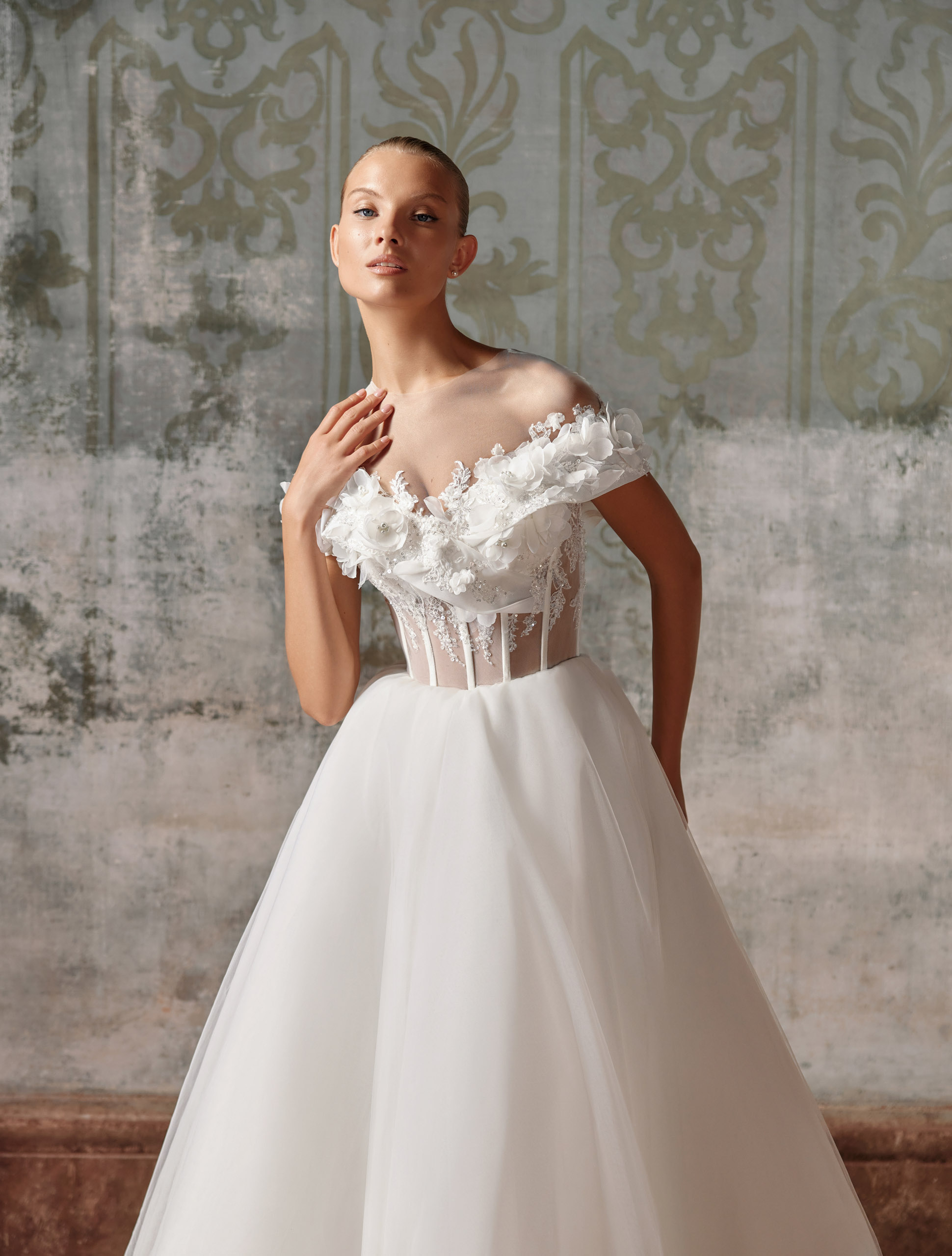 Wedding dress IVJ2024-073