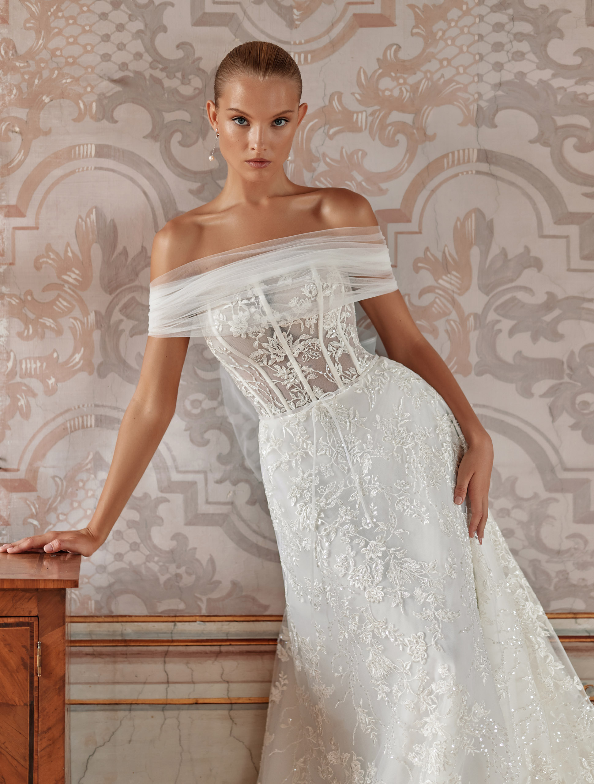 Wedding dress IVJ2024-076