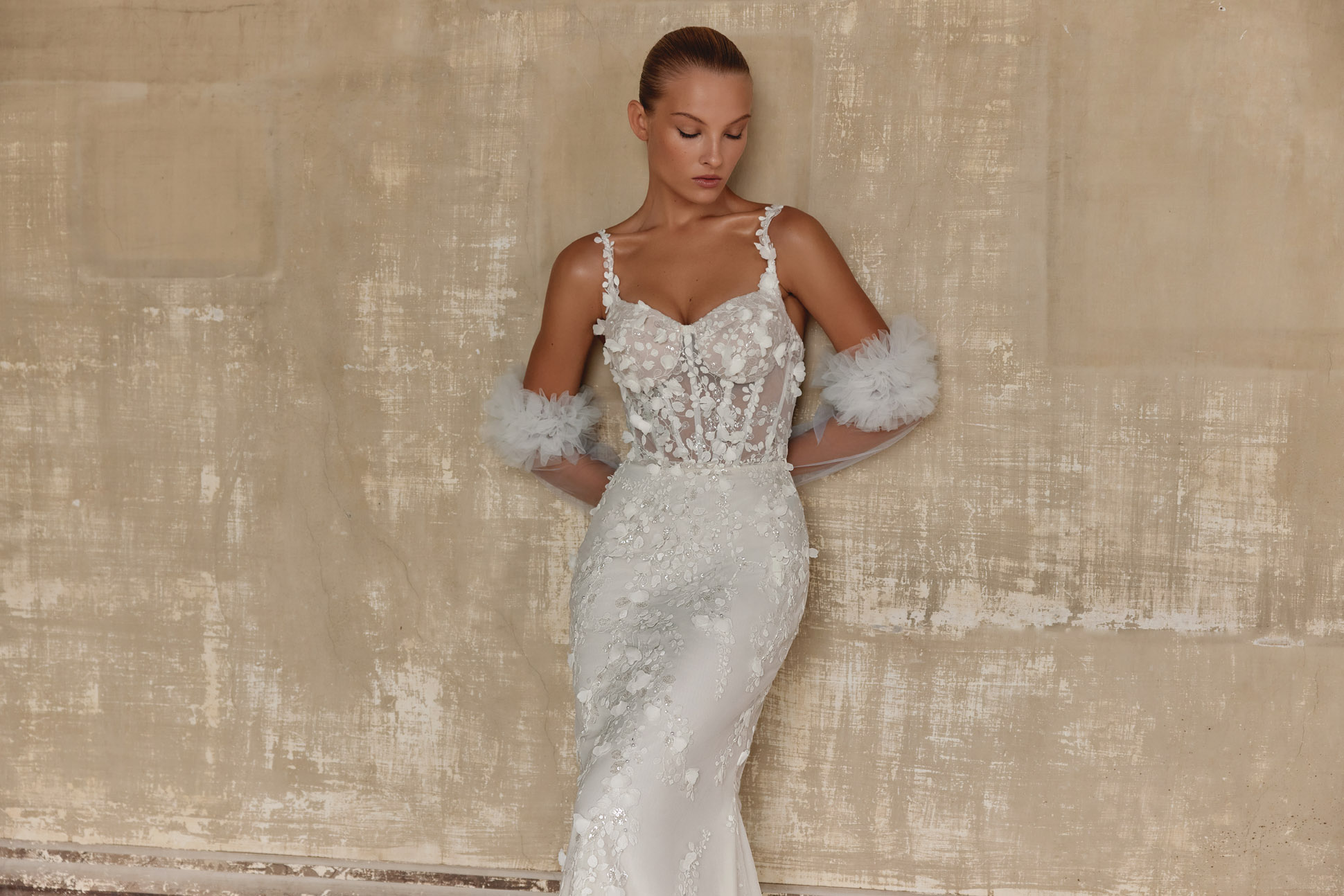 Wedding dress IVJ2024-089