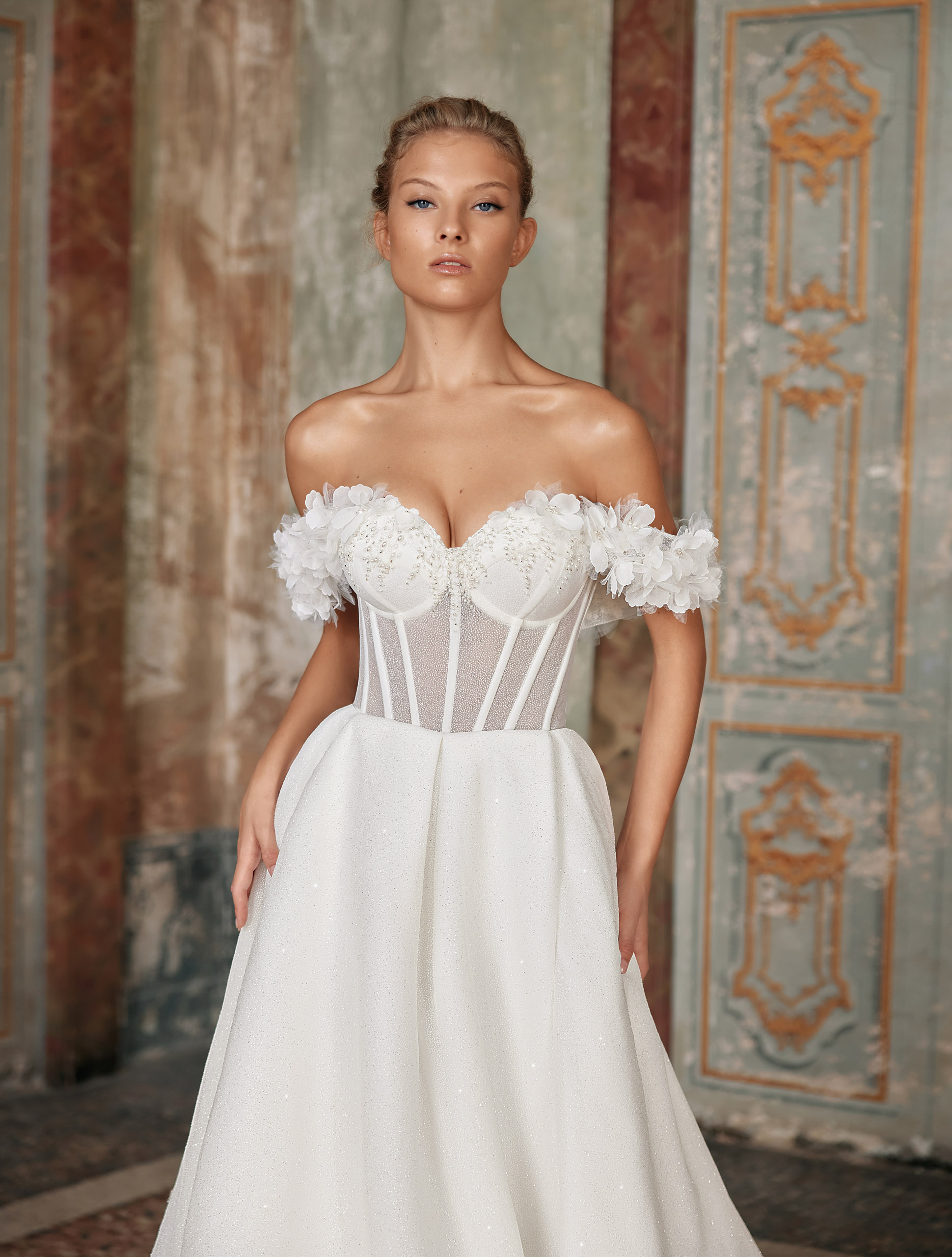 Wedding dress IVJ2024-090