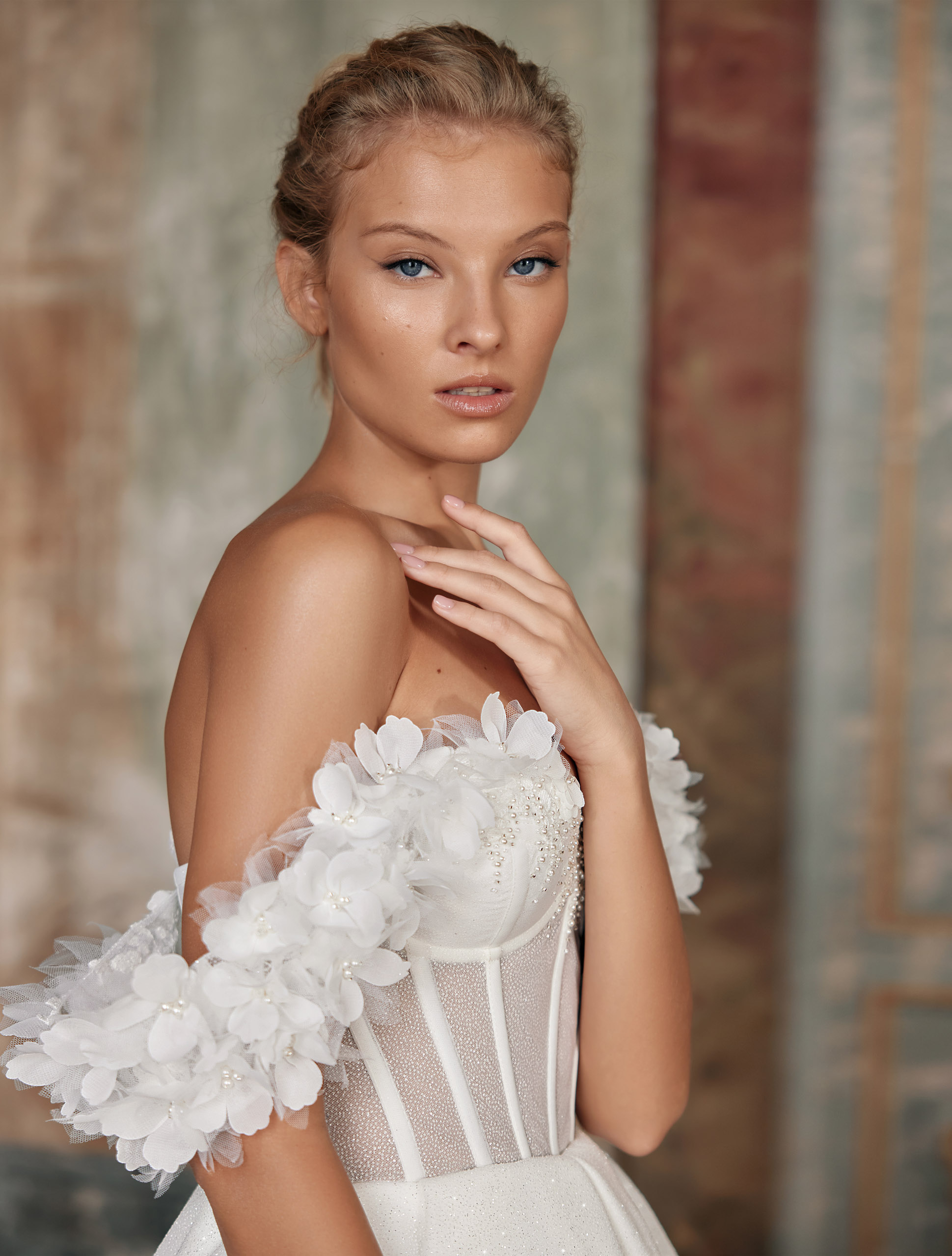 Wedding dress IVJ2024-090