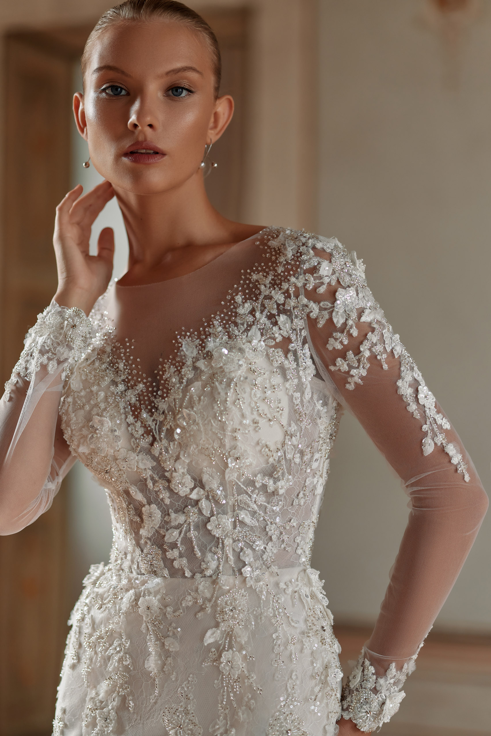 Wedding dress IVJ2024-091