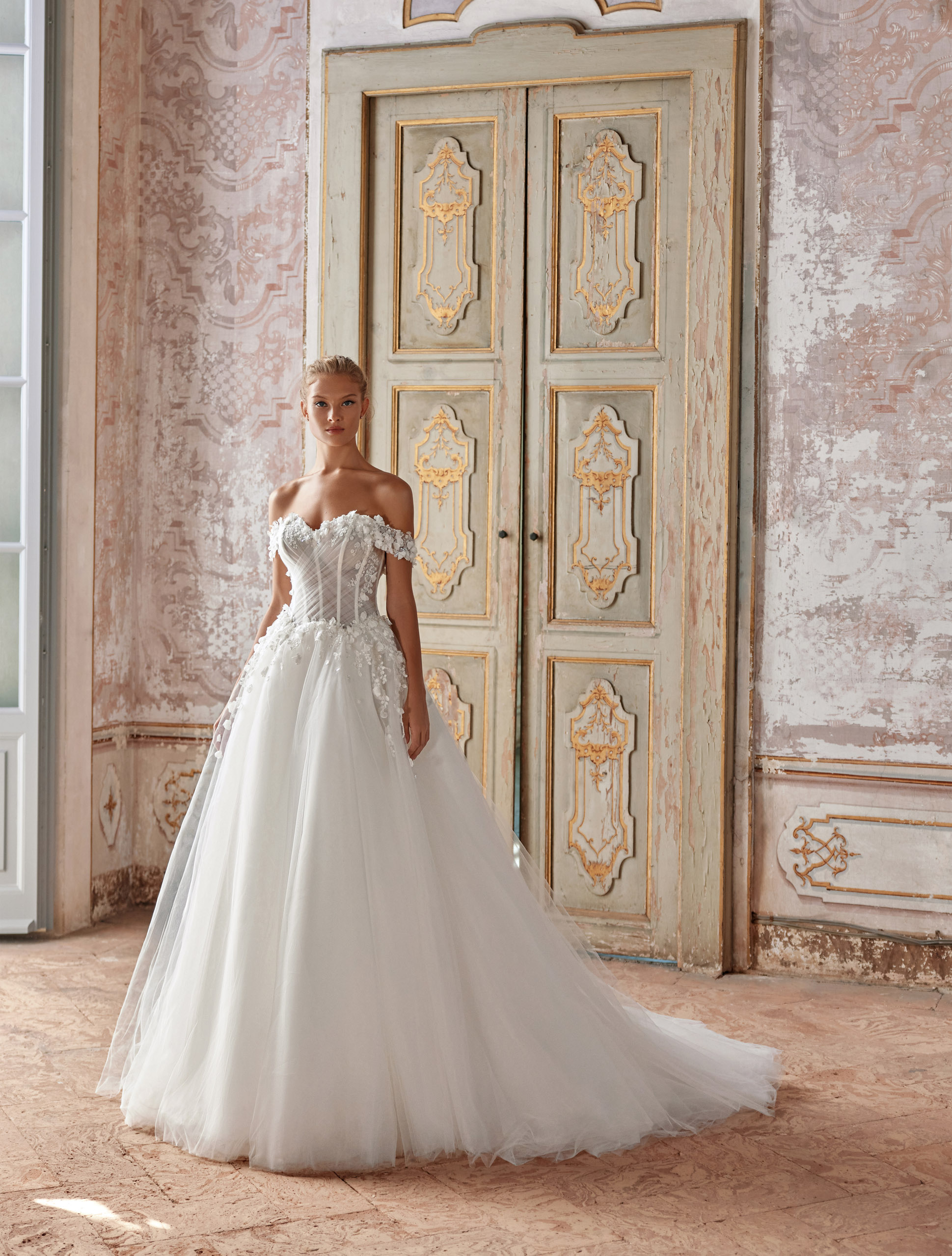 Wedding dress IVJ2024-098