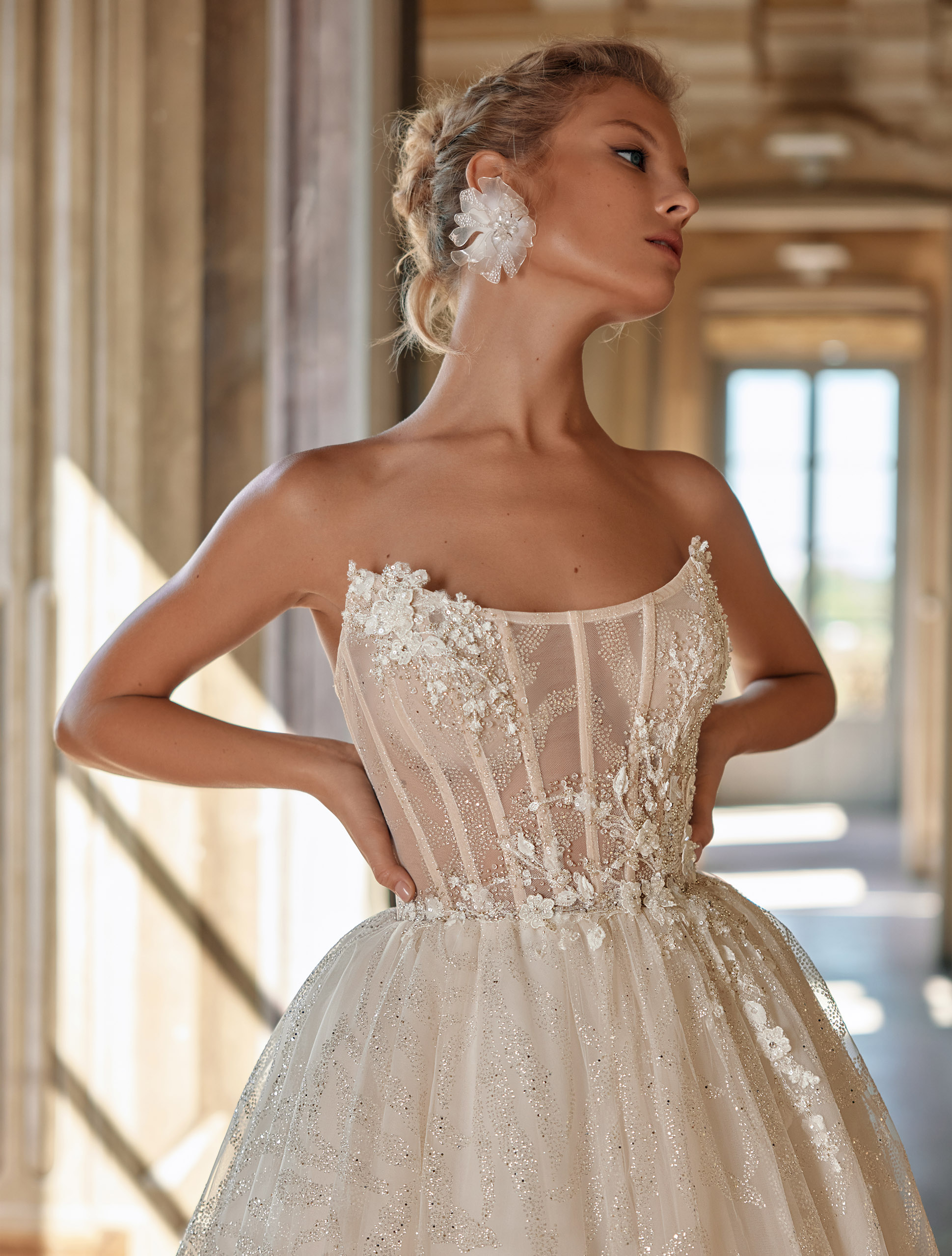 Wedding dress IVJ2024-100