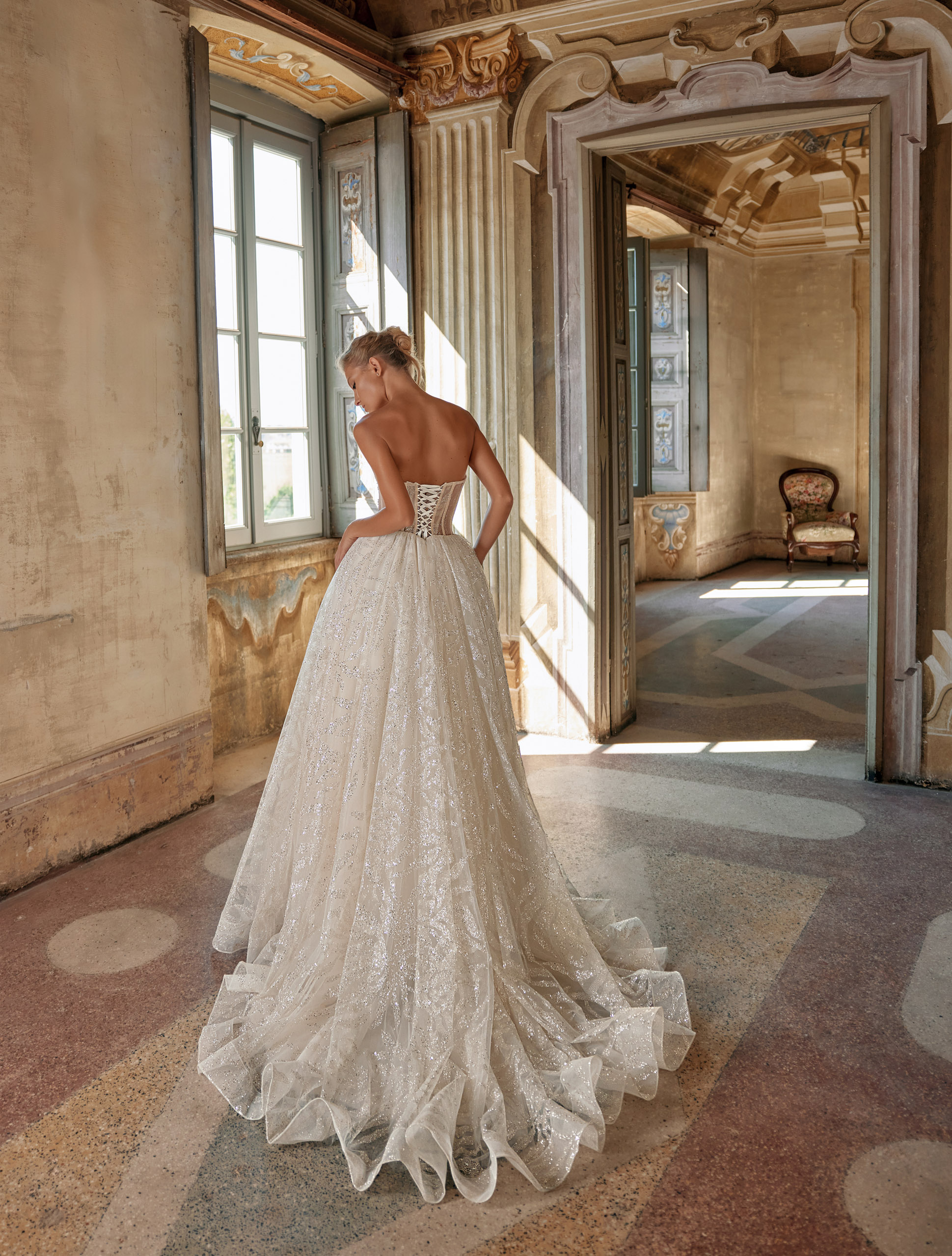 Wedding dress IVJ2024-100