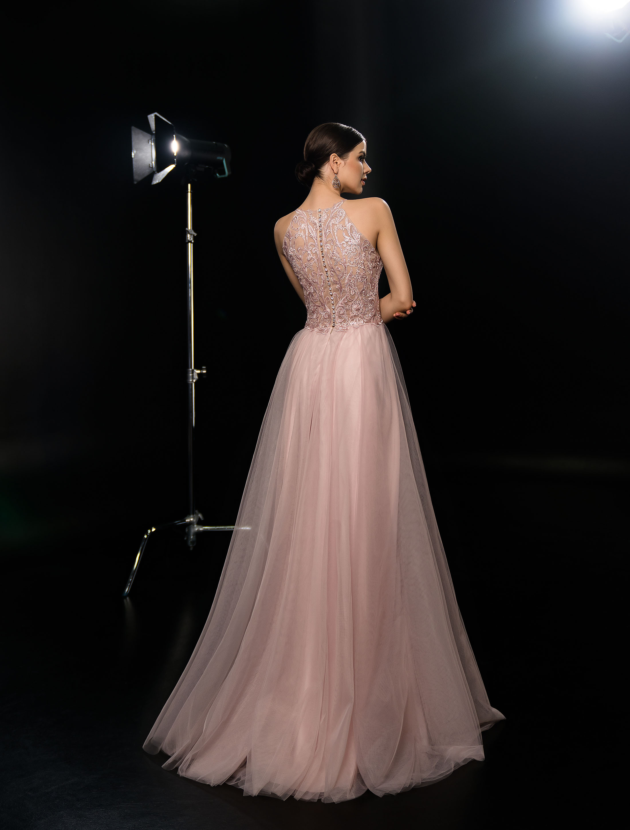 EVENING DRESS AV030
