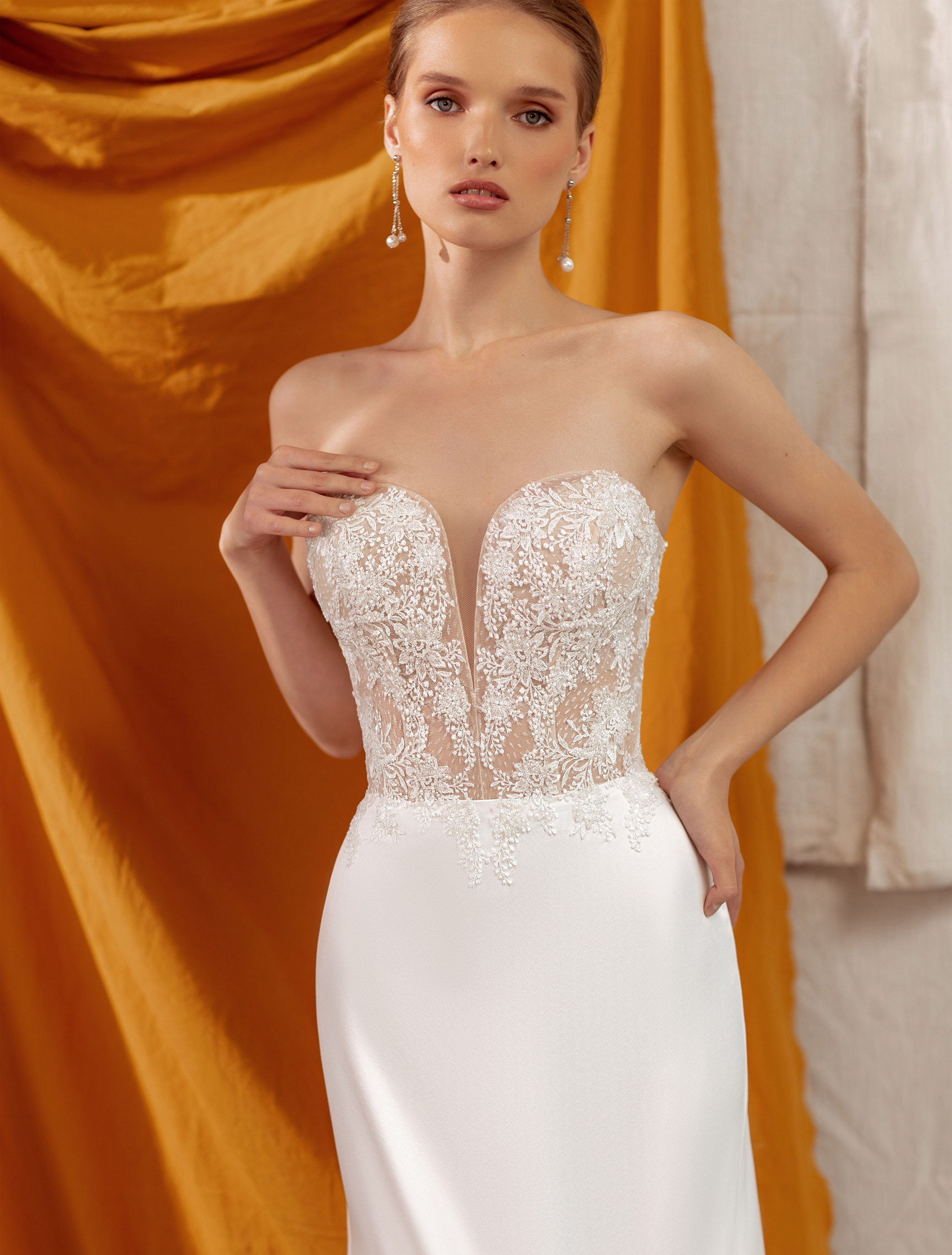 Wedding dress IVJ-1066