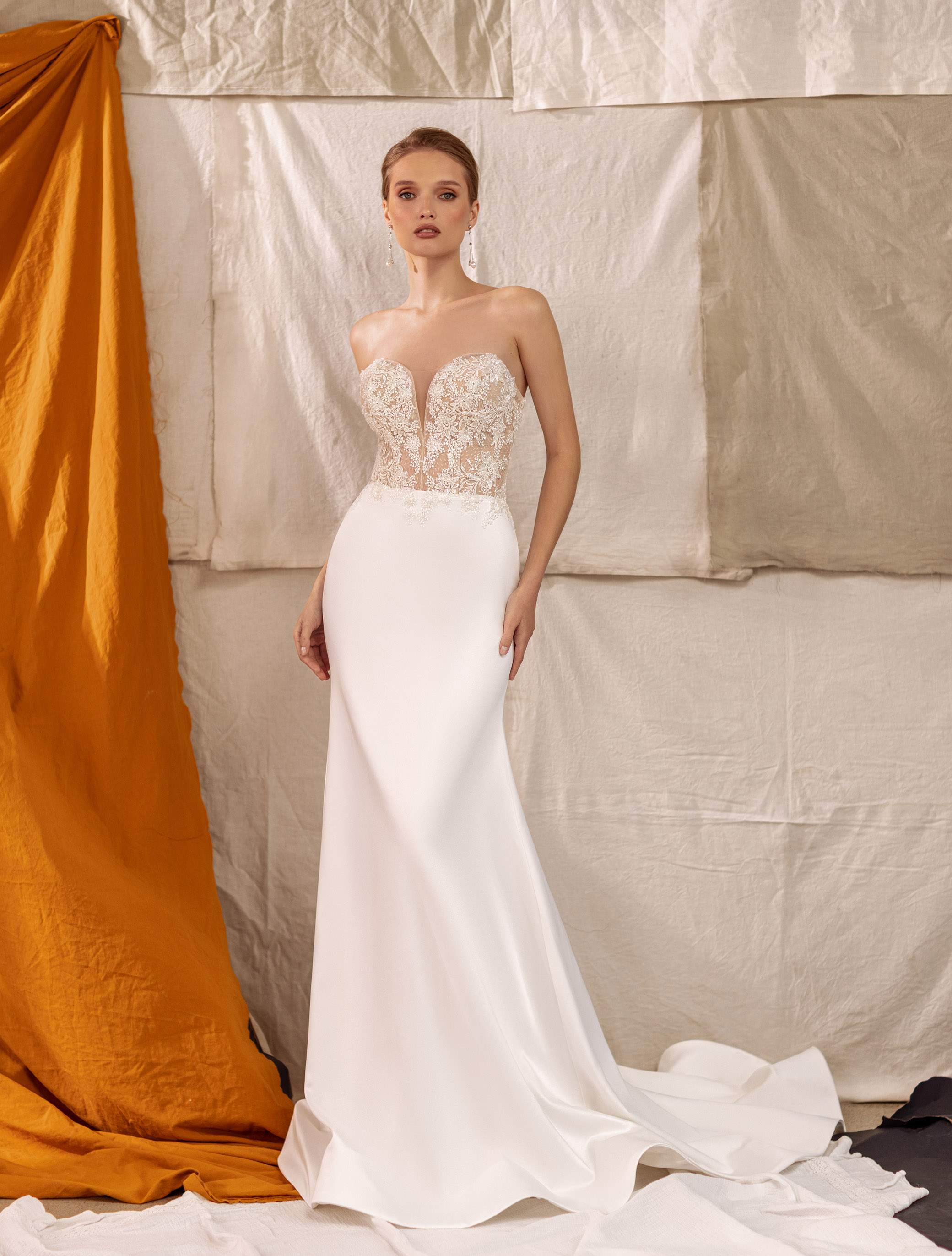 Wedding dress IVJ-1066