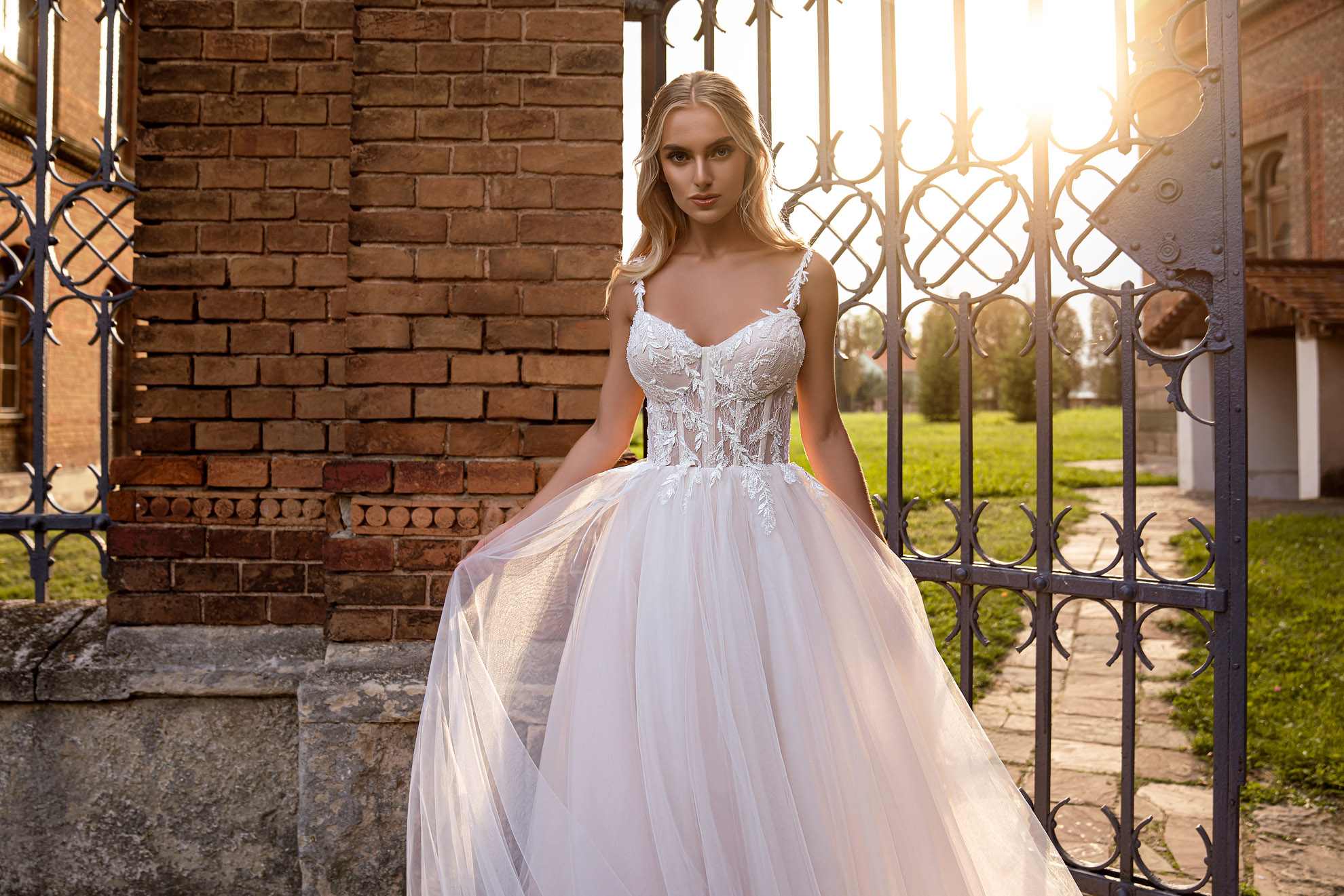 Wedding Dress EL-368