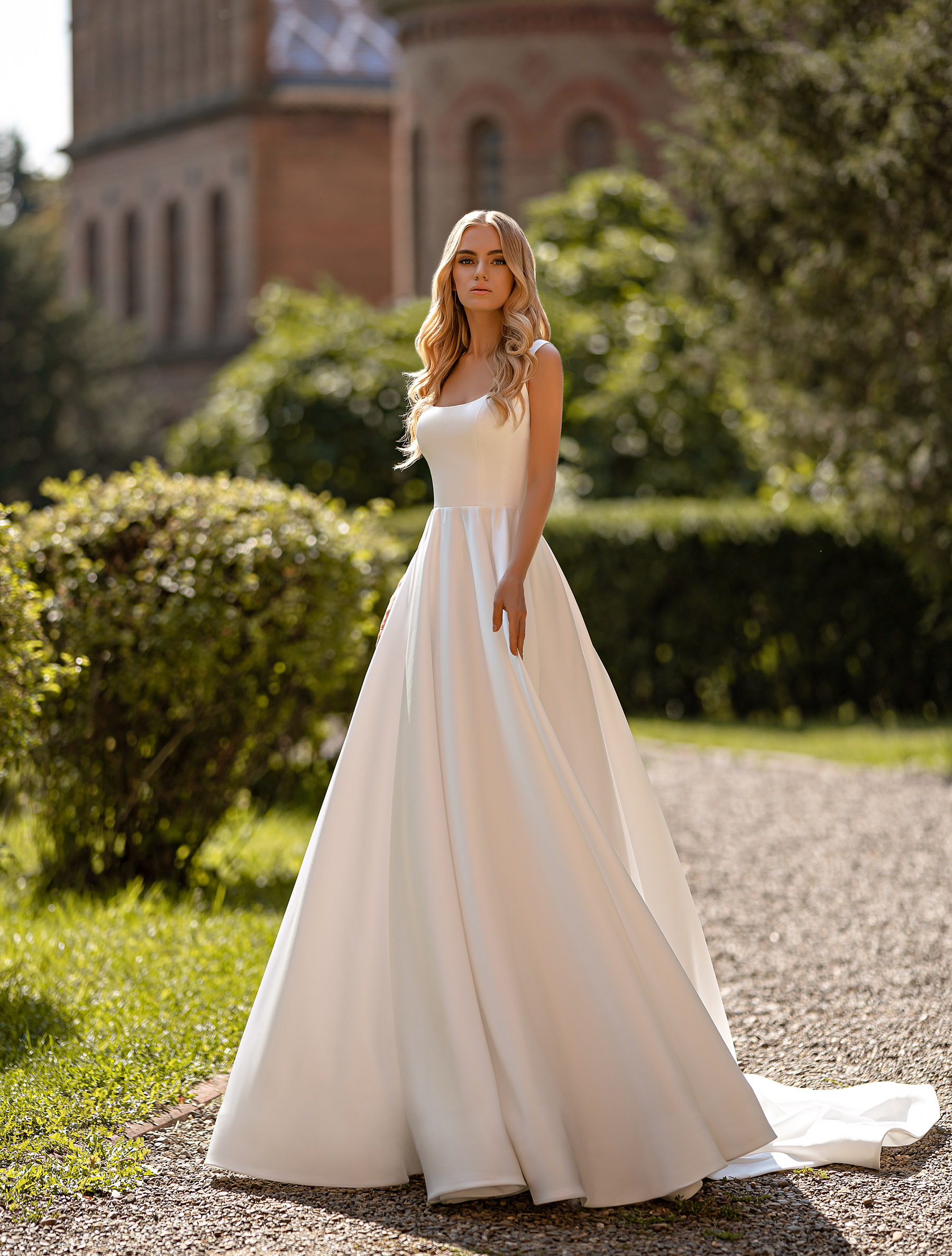 Wedding Dress EL-373