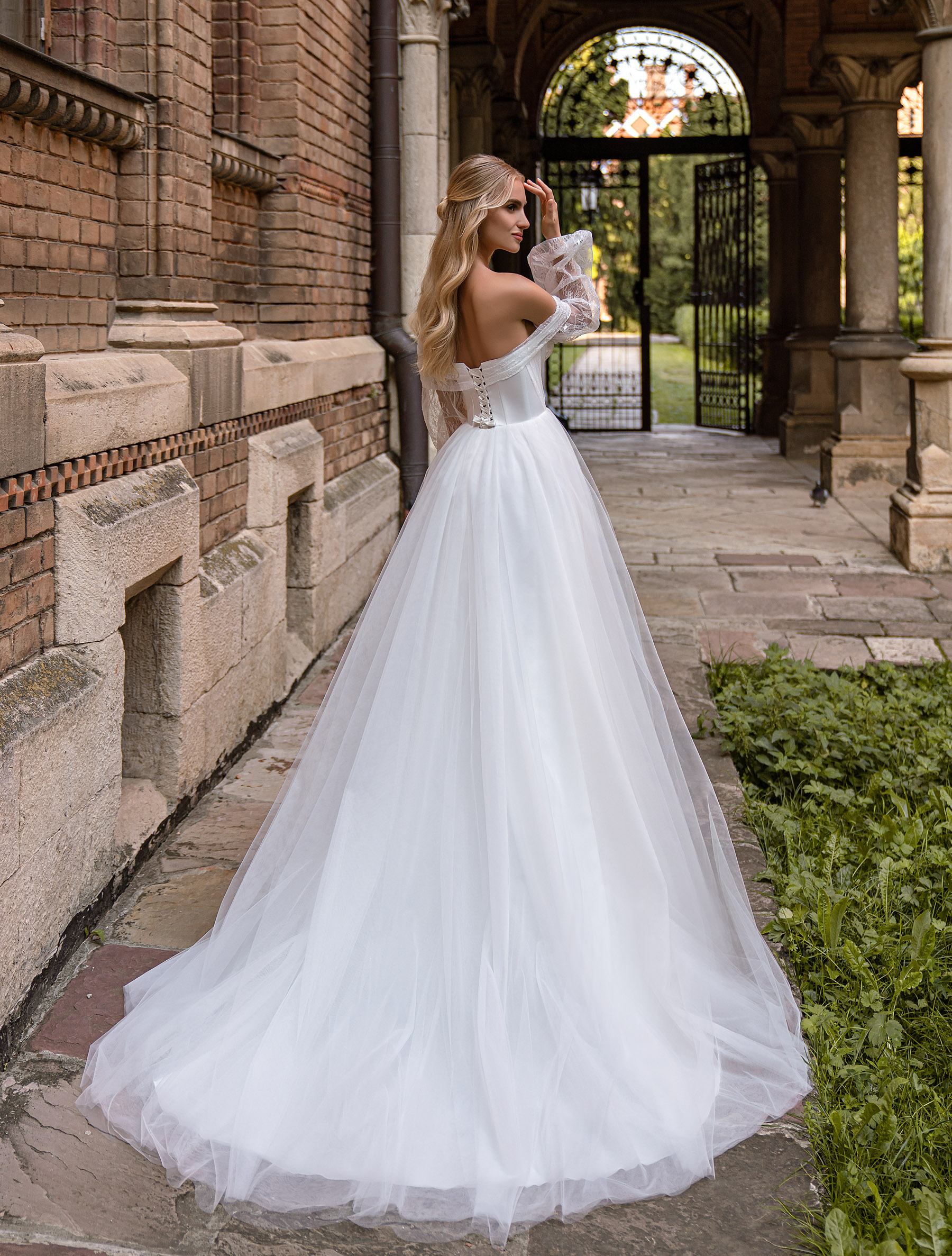 Wedding Dress EL-376