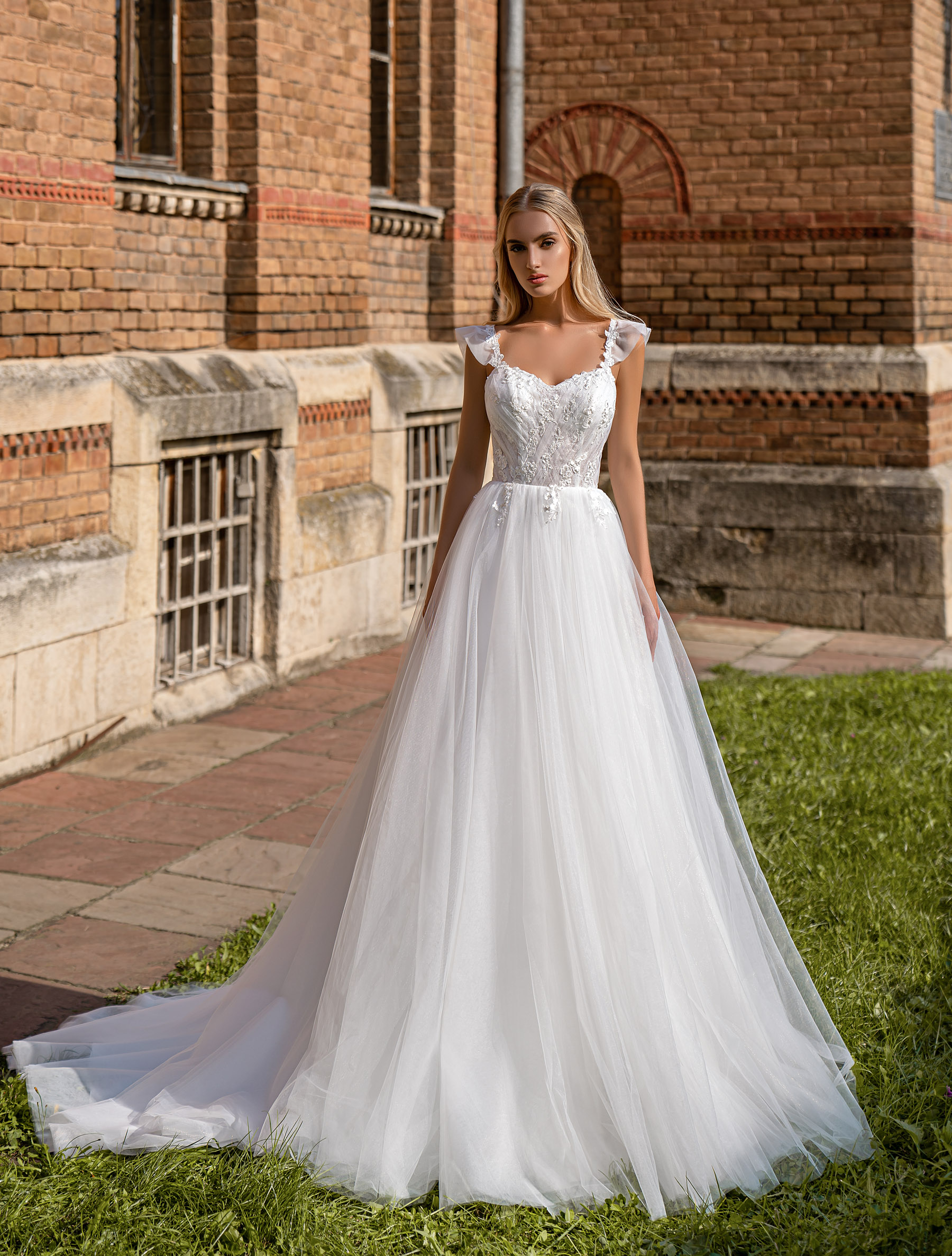 Wedding Dress EL-377