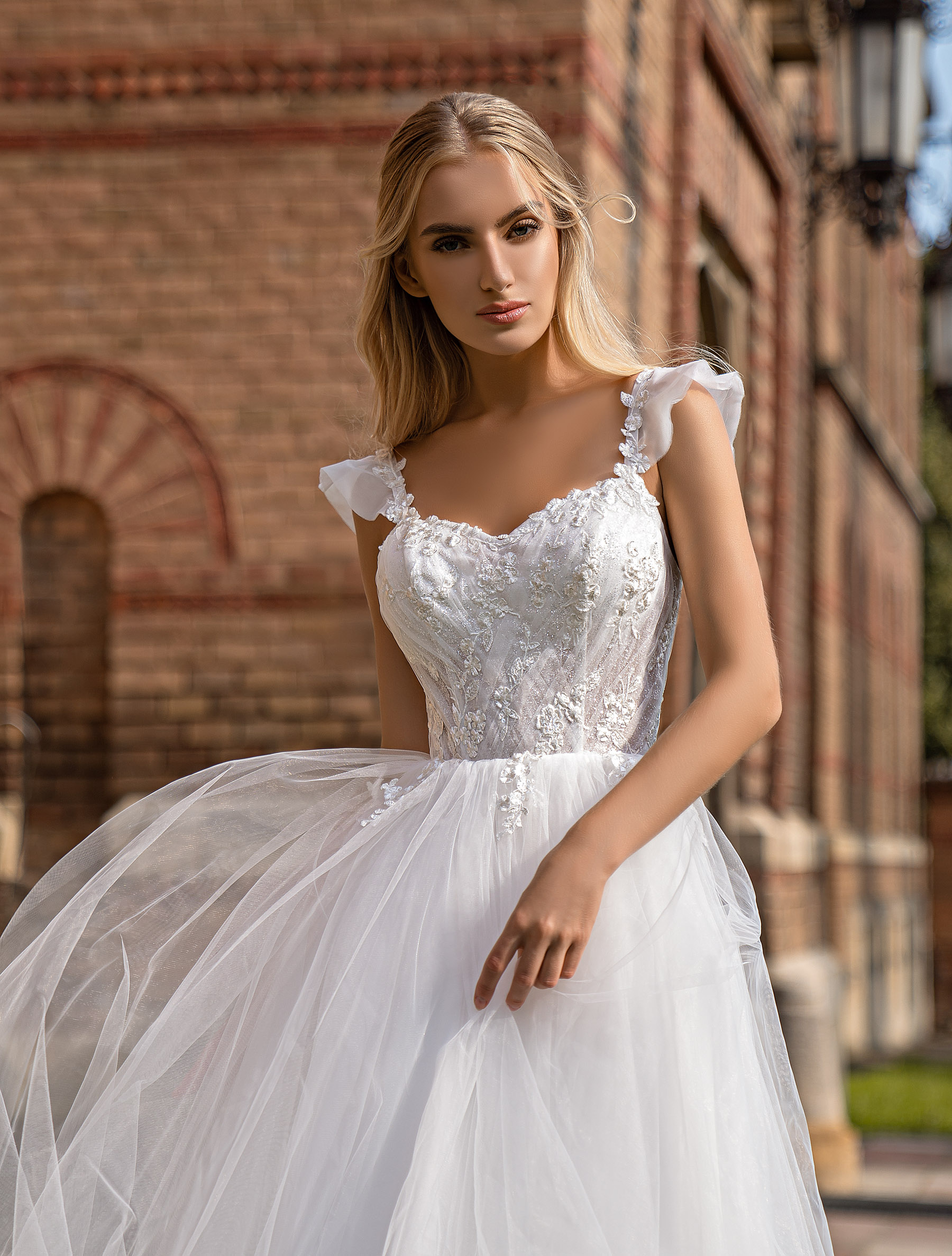 Wedding Dress EL-377
