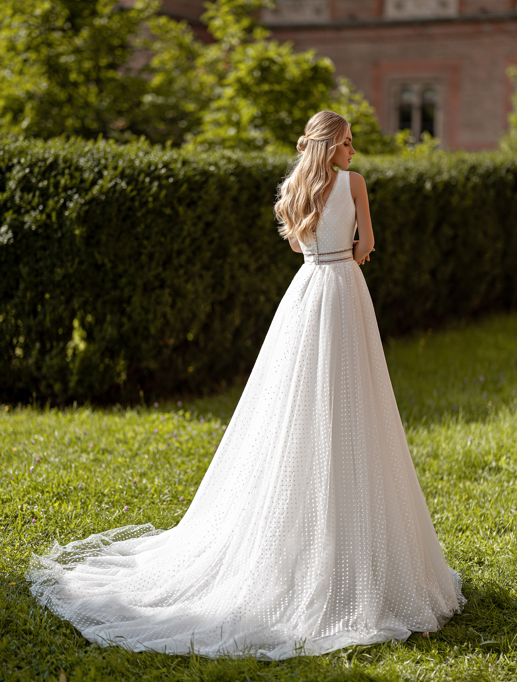 Wedding Dress EL-381